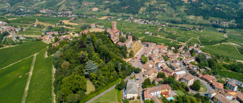 Pavia Cigognola Oltrepò Pavese (Dam)
