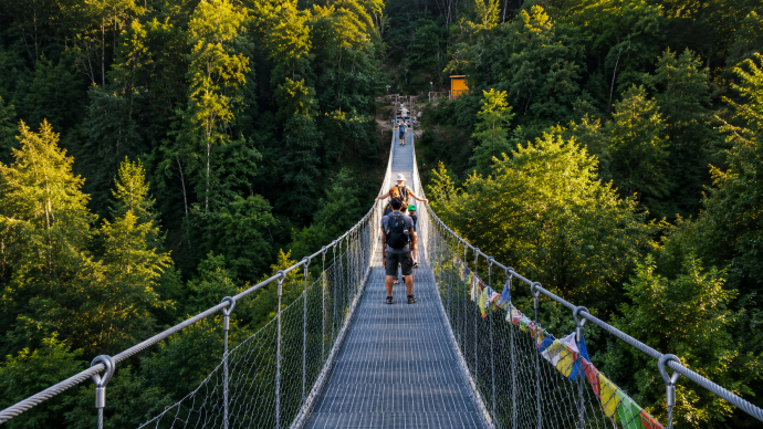 Ponte tibetano in Oltrepò 
