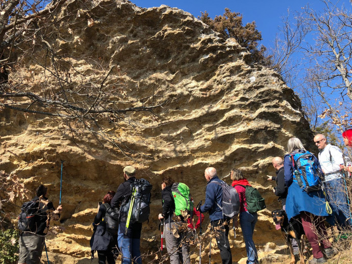 Gastrotrekking alle Grotte di San Ponzo e Monte Vallassa Gastrotrekking alle Grotte di San Ponzo e Monte Vallassa