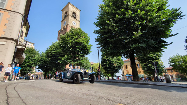 1000 Miglia 2023 through the province of Pavia