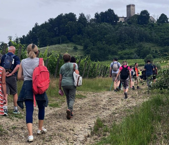 Wine trekking  al castello di Stefanago