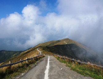 Towards the Upper Oltrepò