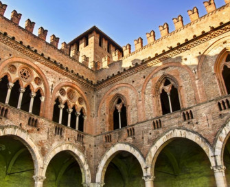 Visita guidata nel cuore di Pavia Visita guidata nel cuore di Pavia