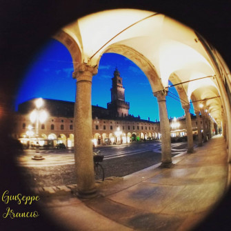 La Piazza Ducale e il Castello