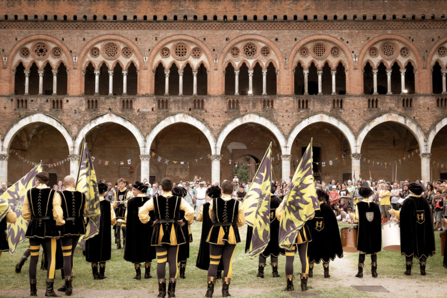 Palio del Ticino a Pavia Domenica 11 giugno