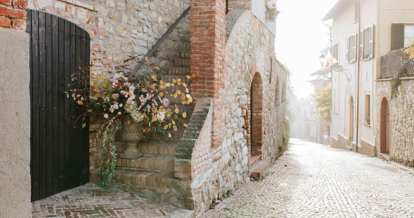 Scatti nel romantico borgo di Fortunago (PV), nell'Oltrepò pavese