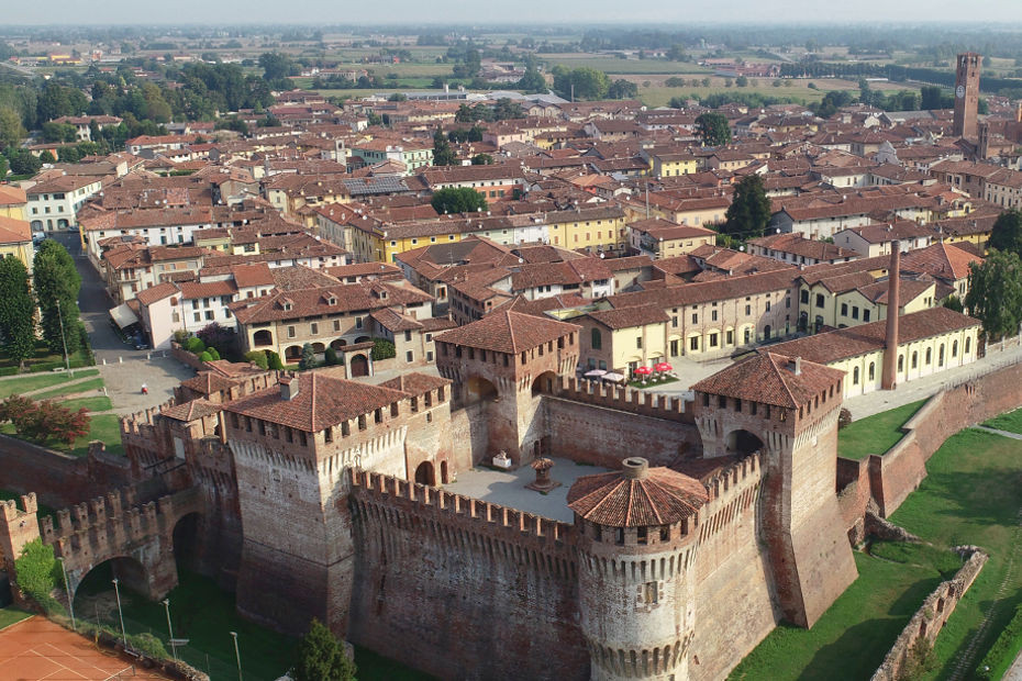 Soncino (CR) Soncino (CR)