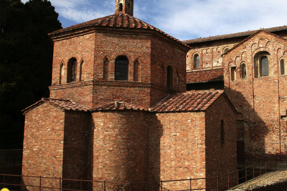 Pavia dalla A alla Z. Dall'arte al benessere, fino alle tradizioni enogastronomiche