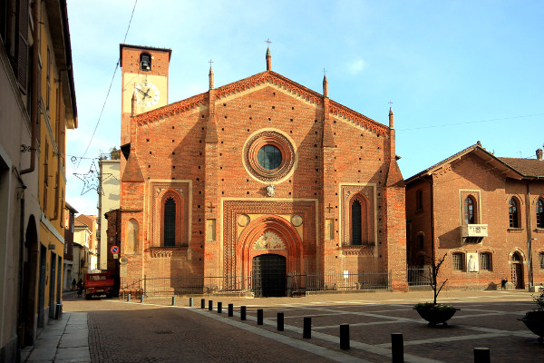 Basilica di San Lorenzo a Mortara