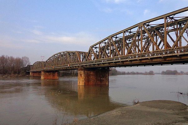 Ponte ferroviario di Piacenza