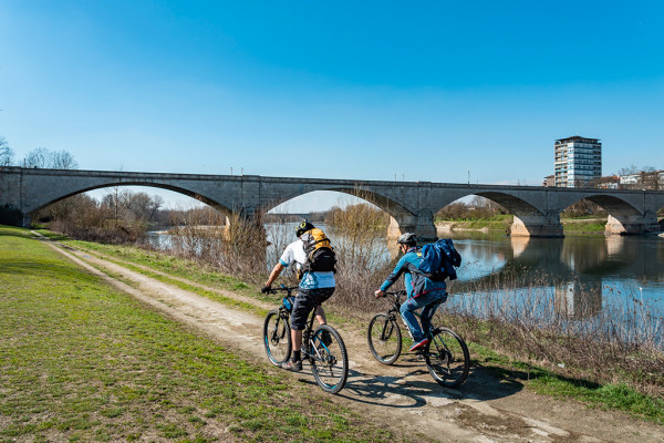 Ciclabile lungo il Ticino